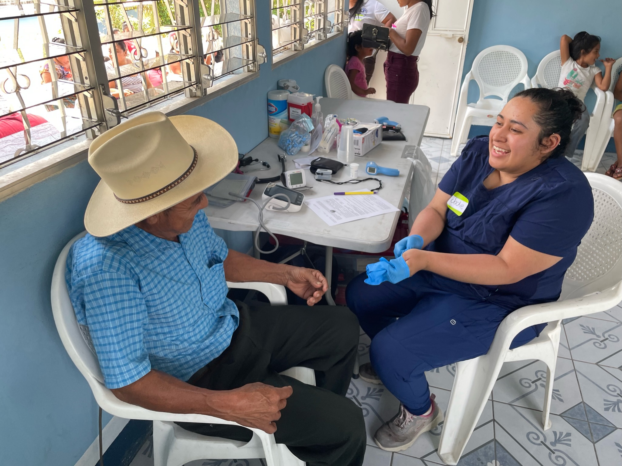 Mobile medical clinic